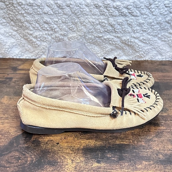 Minnetonka THUNDERBIRD BEADED BROWN FRINGE Leather Moccasin Flat Size 8 M - Picture 3 of 6
